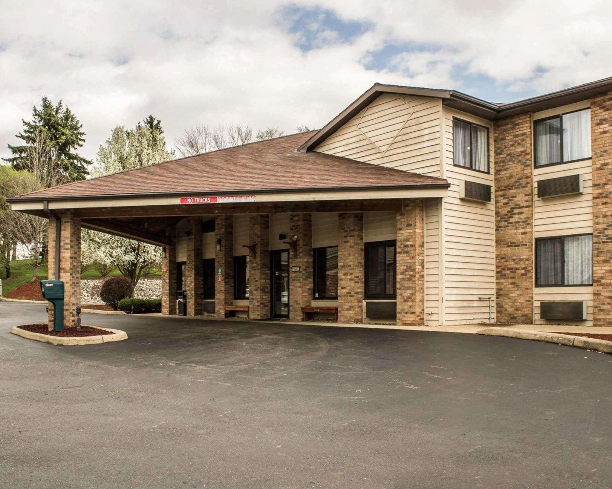 Quality Inn East Liverpool Dış mekan fotoğraf
