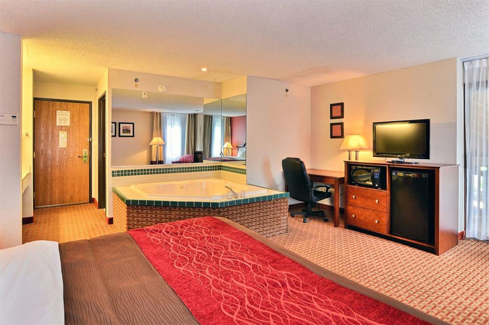 Quality Inn East Liverpool Dış mekan fotoğraf