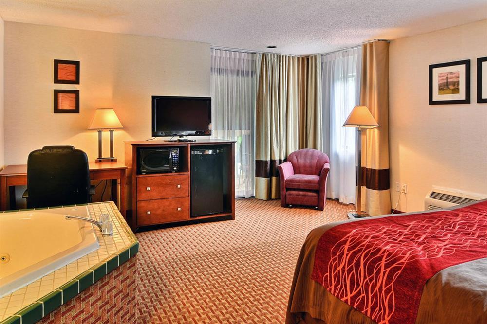 Quality Inn East Liverpool Dış mekan fotoğraf