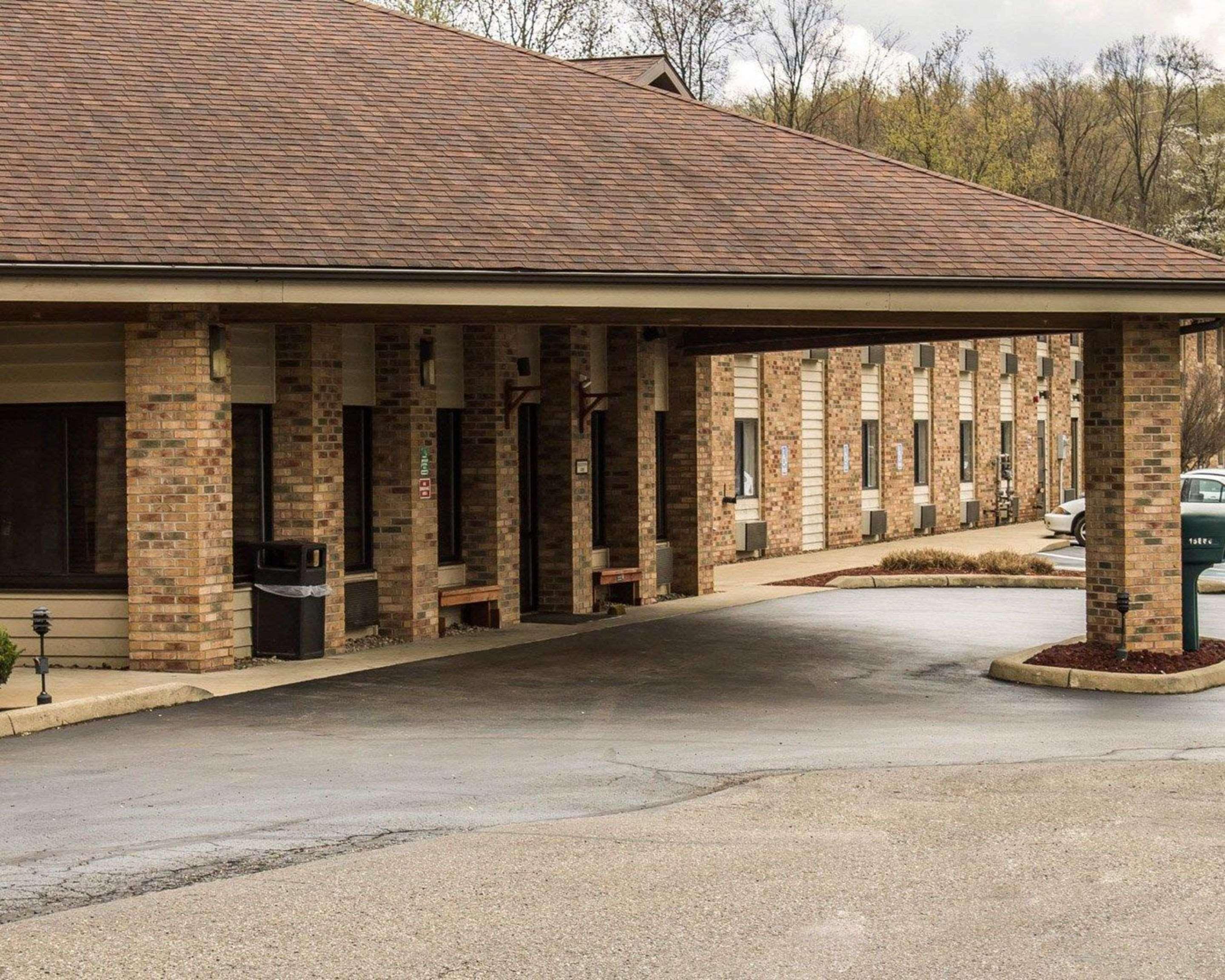 Quality Inn East Liverpool Dış mekan fotoğraf